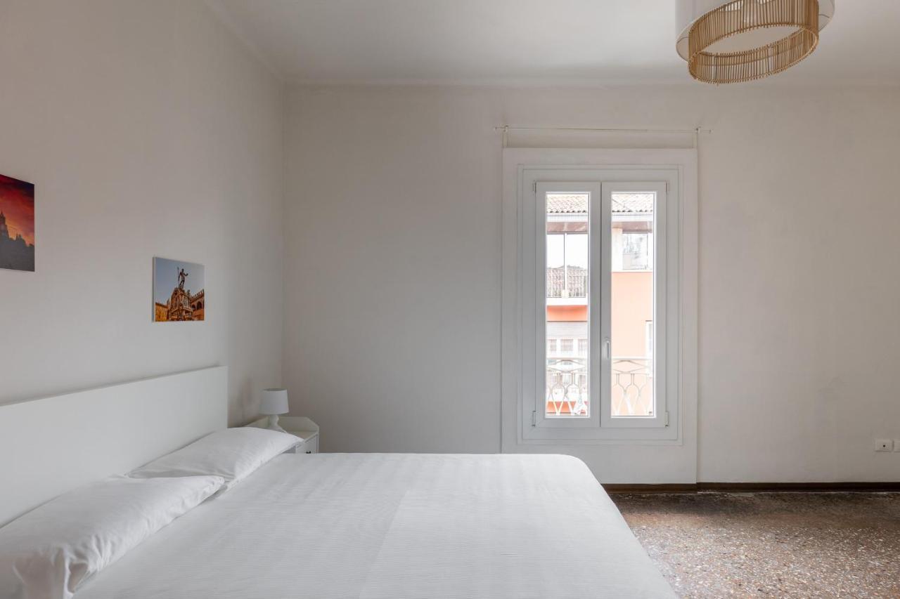 Alessandrini Apartment Alla Finestrella By Wonderful Italy Μπολόνια Εξωτερικό φωτογραφία